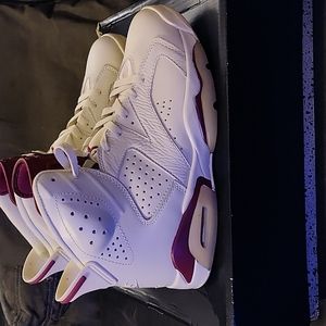 Air Jordan Retro 6